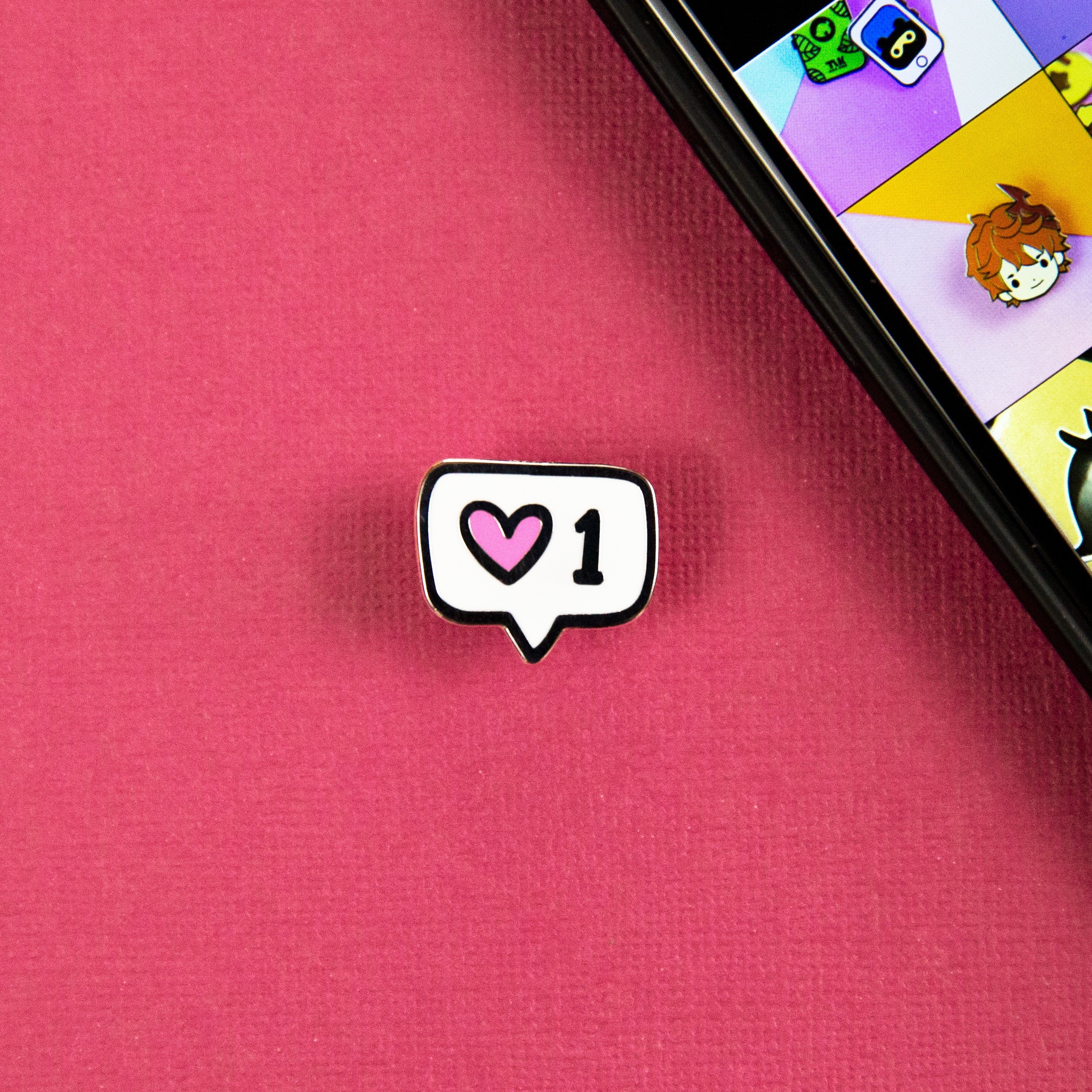 Heart Notification Pin
